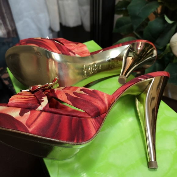 Mules by Marciano.Heels shoes. - Picture 9 of 11